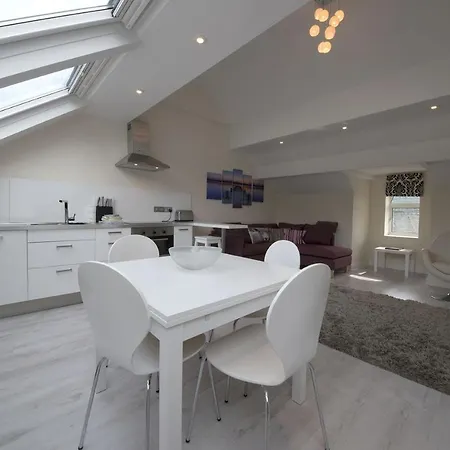 Buzzard's Reach Formerly Rose Loft